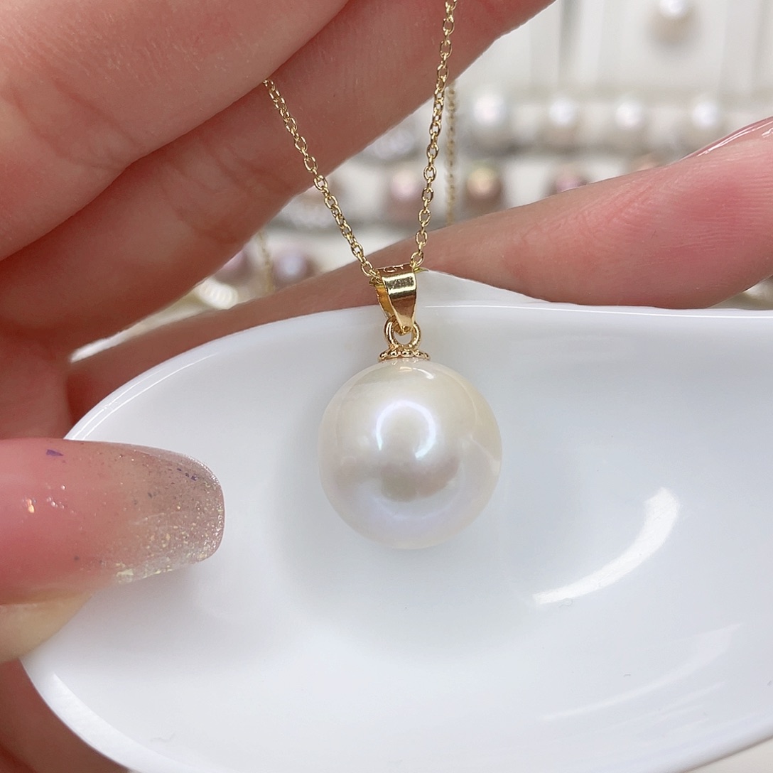 淡水珍珠吊坠(赠链)未镶嵌