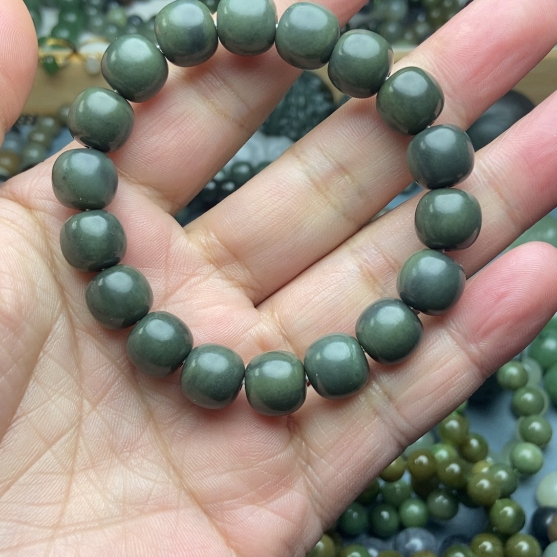 和田玉未镶嵌手链