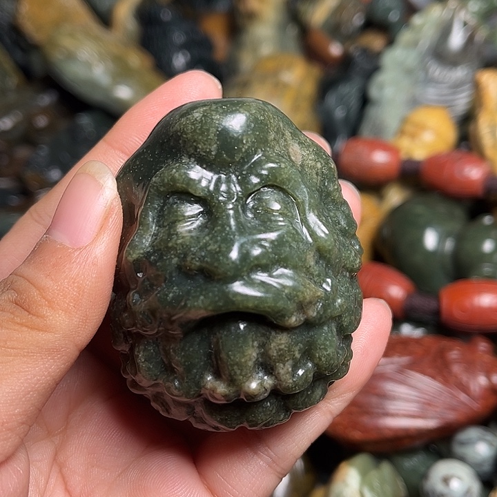 圆***体岫岩河磨玉（透闪石质玉）未镶嵌挂件