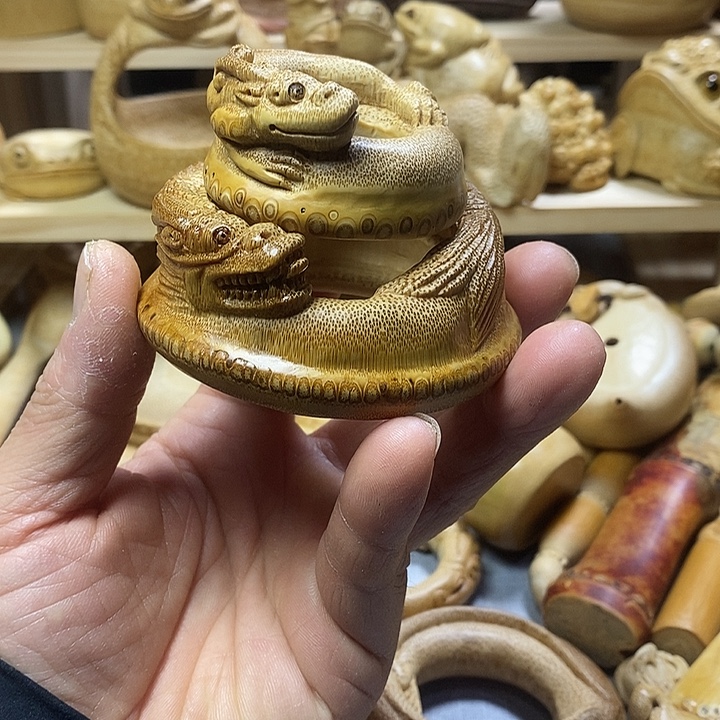 竹根雕鱼化龙环螭龙环