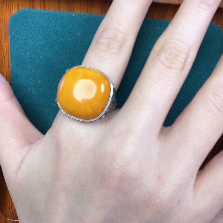 蜜蜡戒指银S925镶嵌戒指