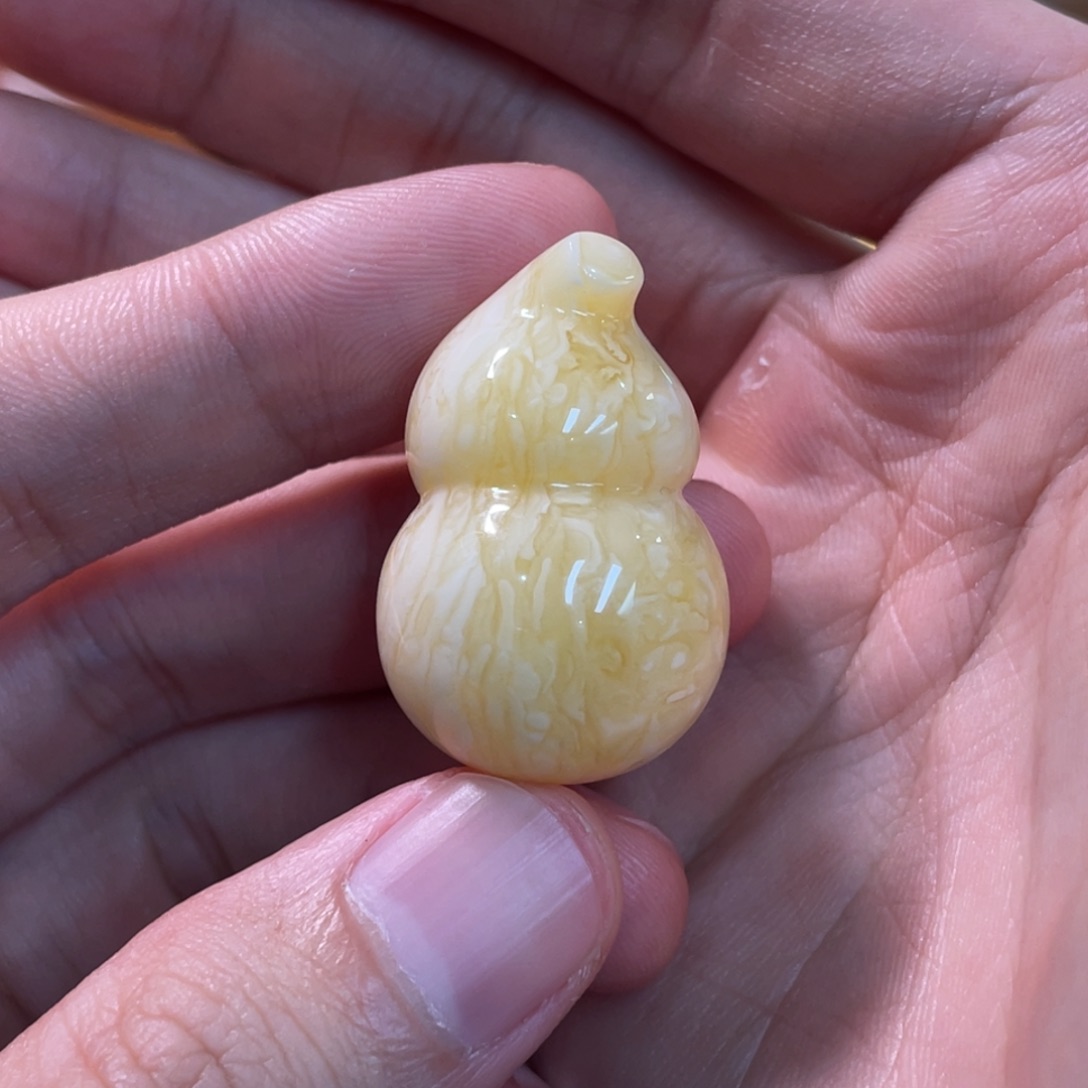 琥珀珠宝奇石未镶嵌G****d18