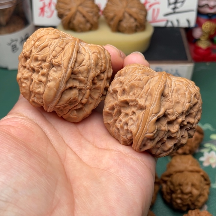 【闪购商品】文玩核桃把件44门墩