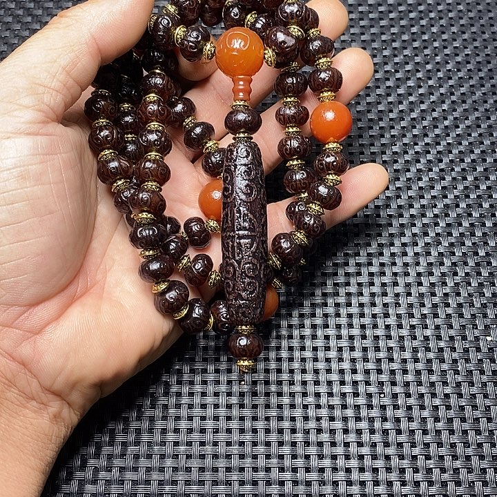 明***好玛瑙/玉髓未镶嵌手链