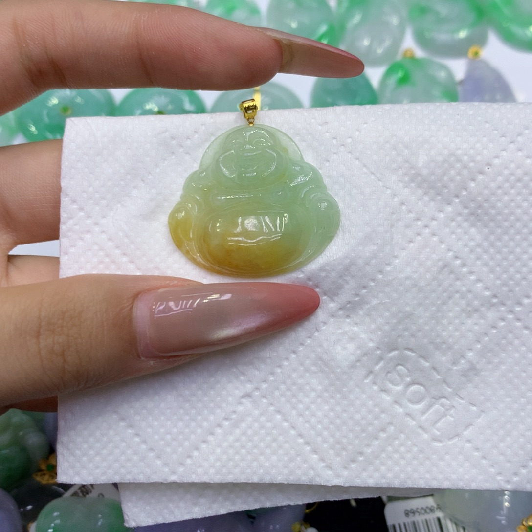 翡翠18K金镶嵌颈饰111111111111