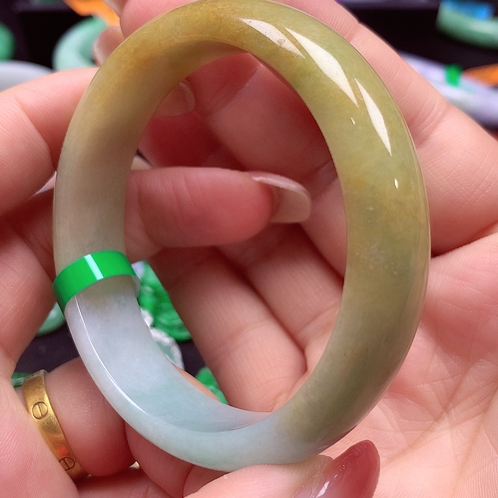 未镶嵌手镯翡翠翡翠