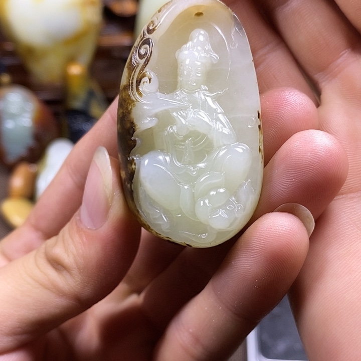 和田玉未镶嵌挂件