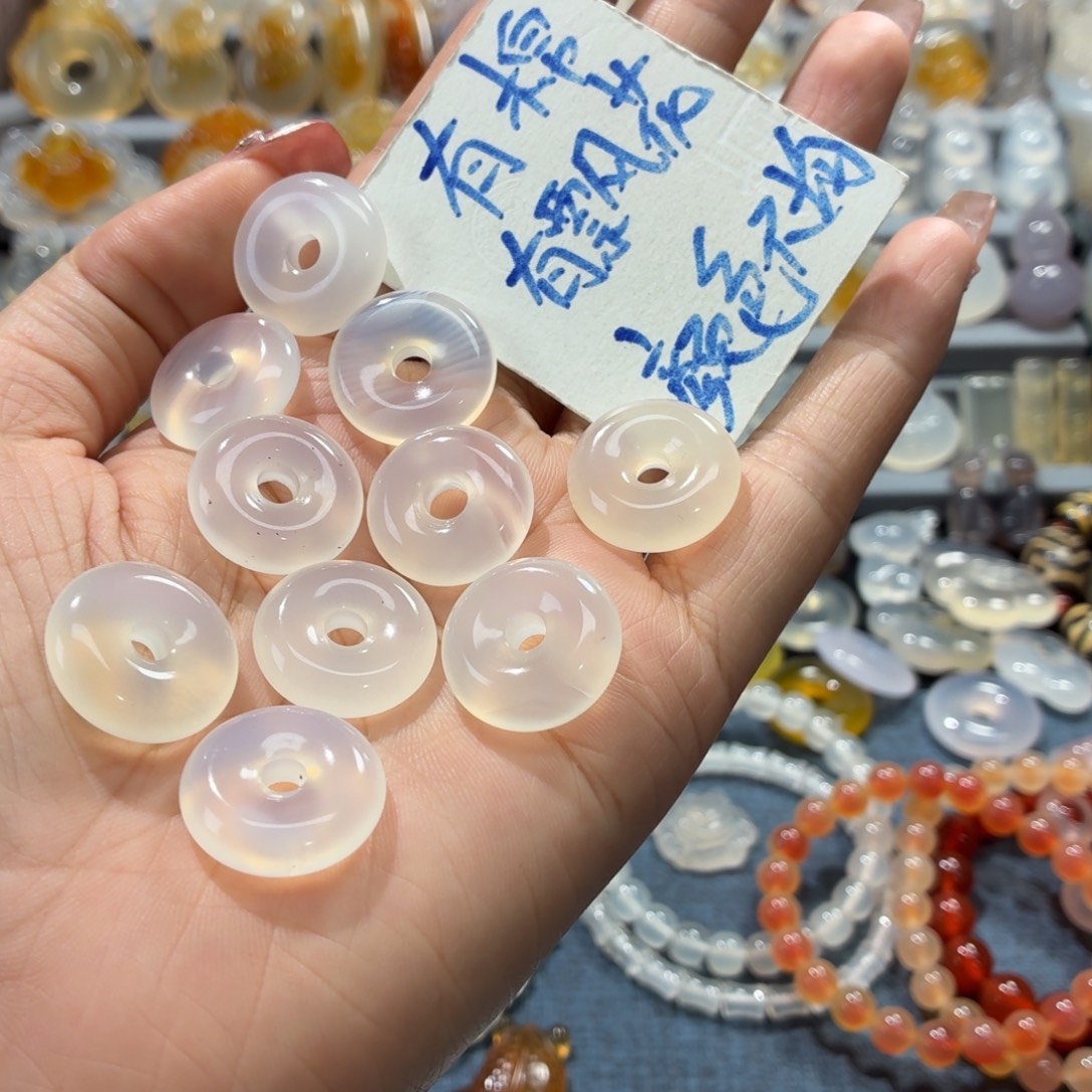 玛瑙/玉髓未镶嵌吊坠(不含链)