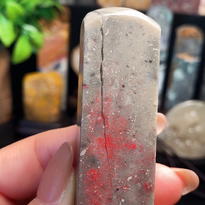 昌化鸡血石昌化鸡血石