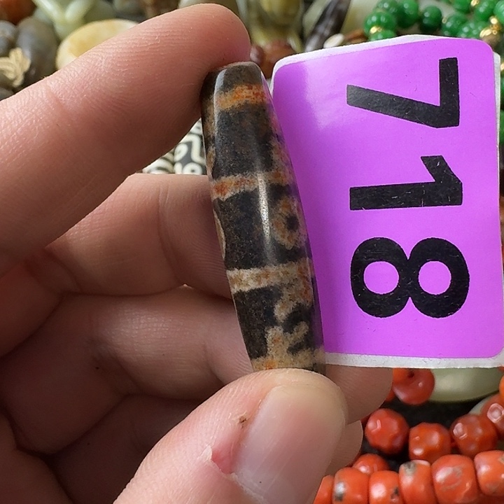 李***晶玛瑙/玉髓未镶嵌颈饰