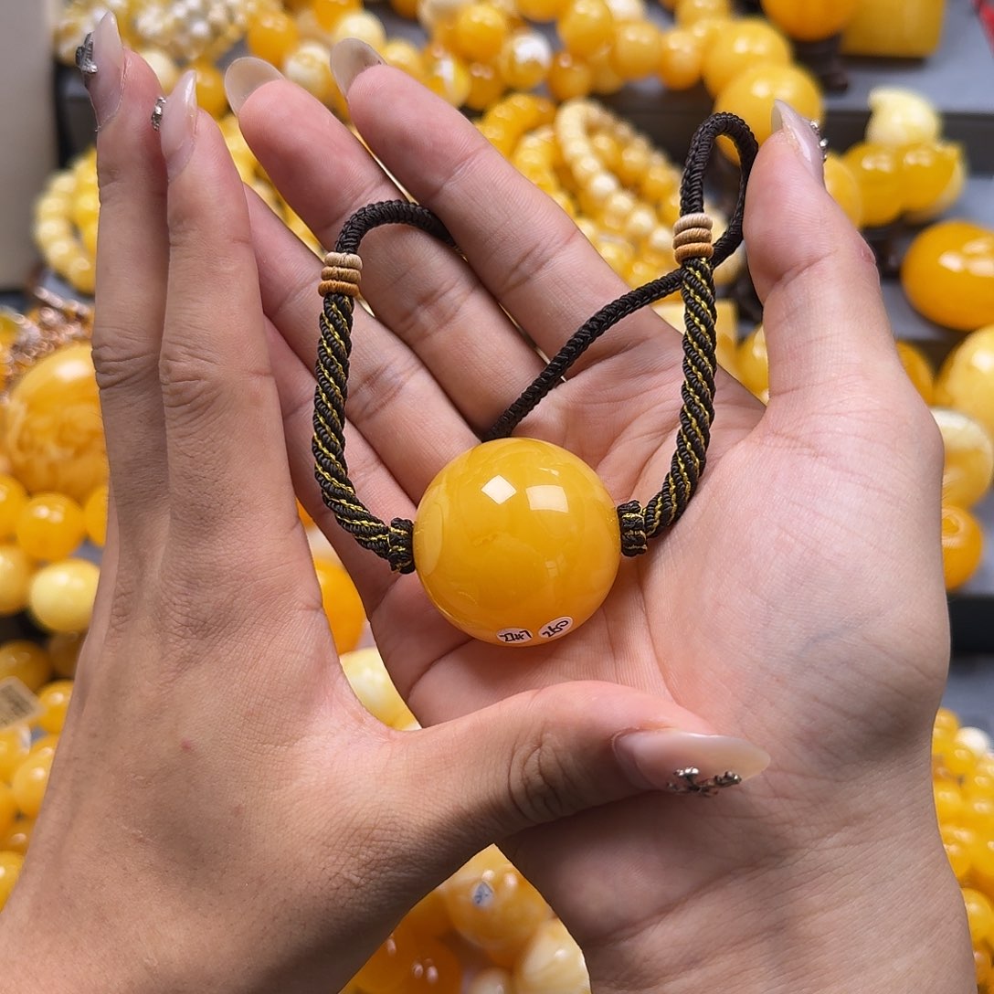 未镶嵌蜜蜡珠宝奇石36mm