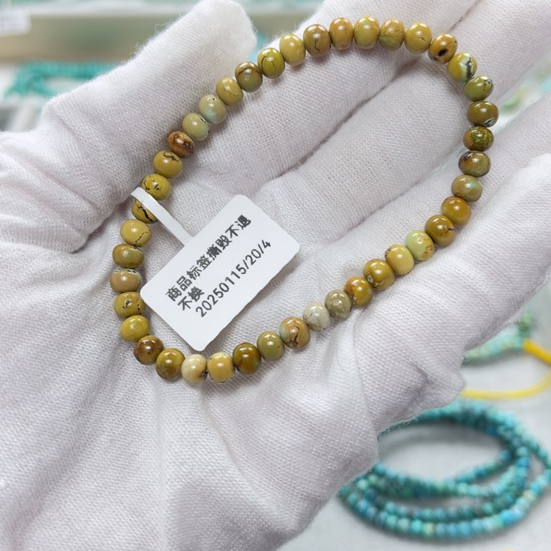 绿松石绿松石未镶嵌