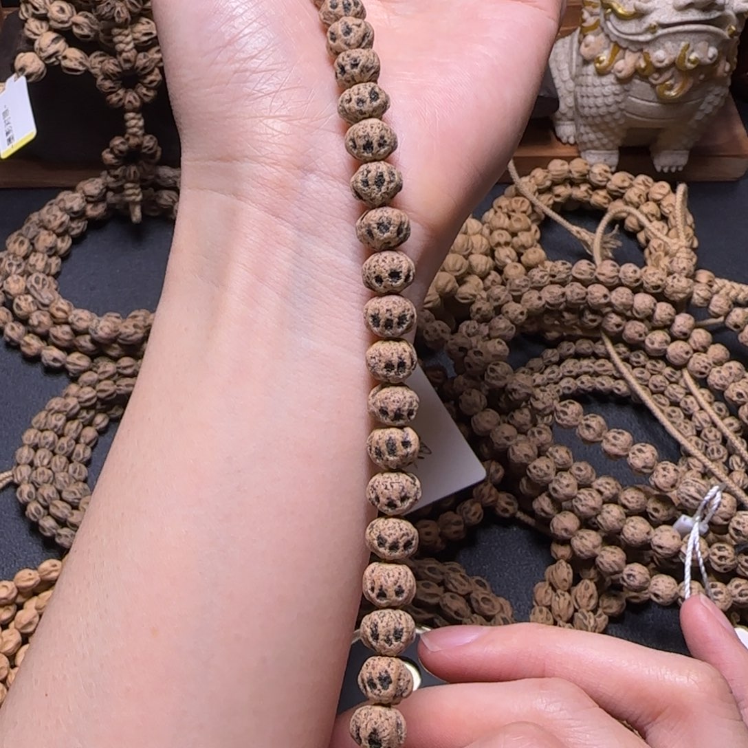 莲***王吊坠柏香籽/百香籽