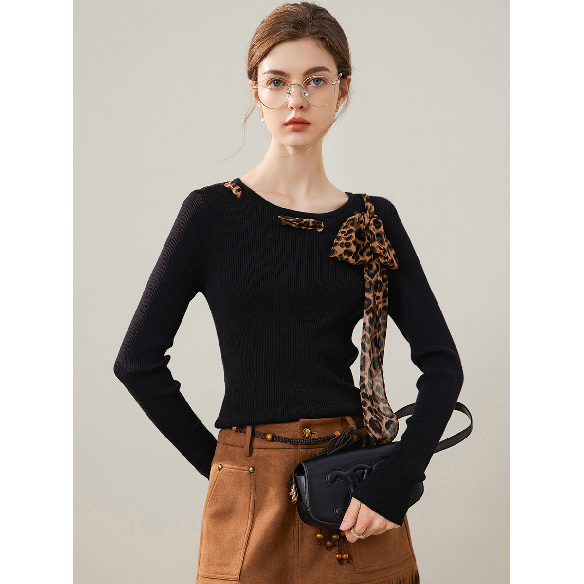 白鹿语秋冬款时尚圆领长袖气质抽绳飘带修身毛衣针织衫女BX10421