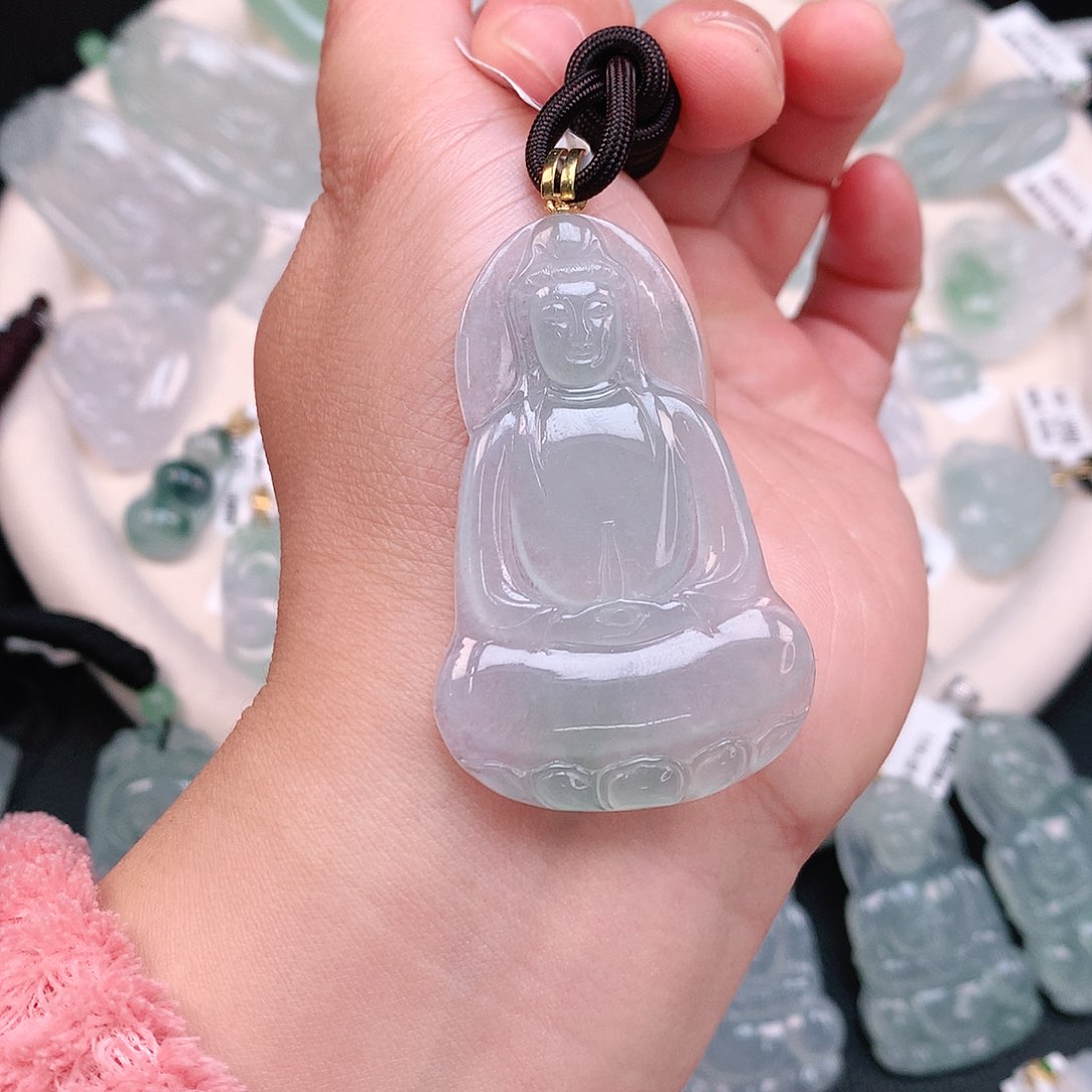 翡翠颈饰18K金镶嵌冰胶大素衣观音