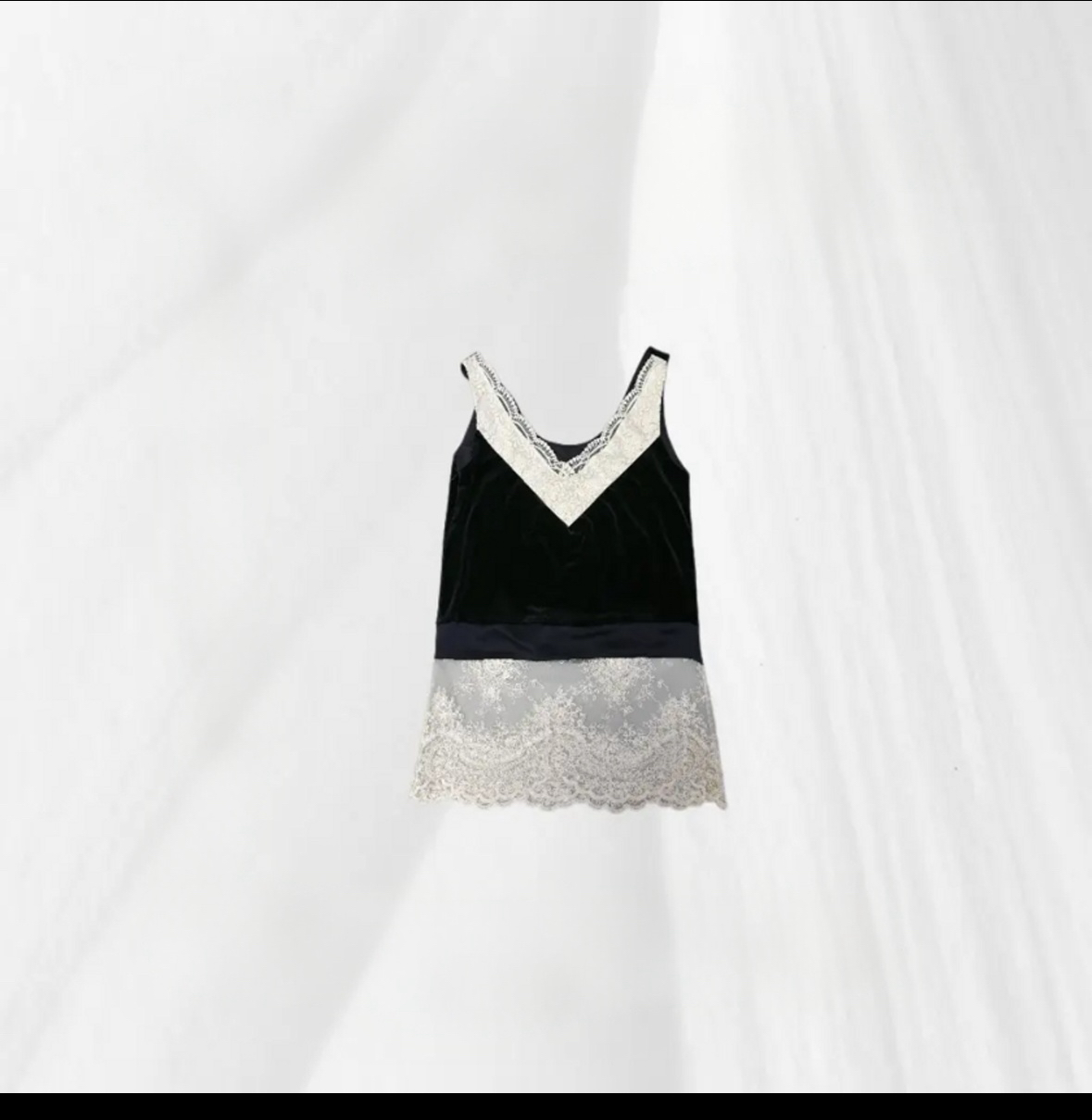 2025年春夏欧若风蕾丝吊带