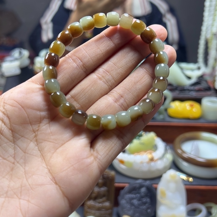 未镶嵌手串和田玉N***，