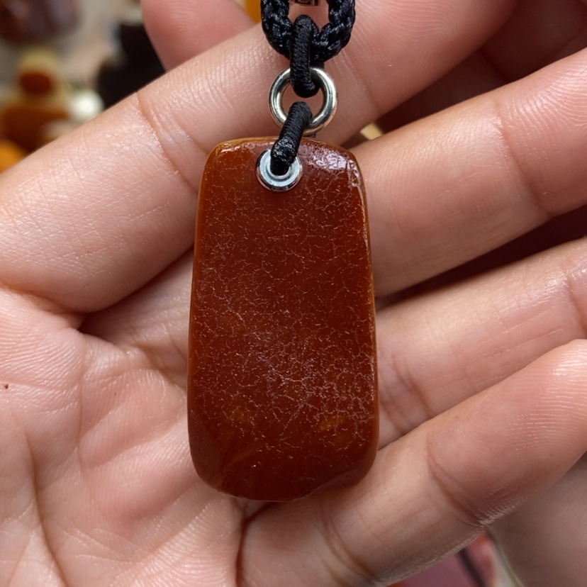 【闪购商品】琥珀颈饰未镶嵌