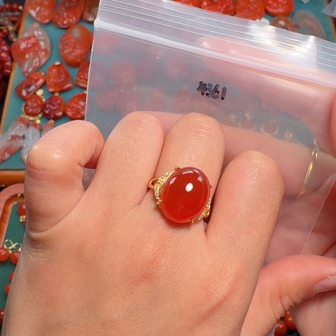 南红玛瑙南红银S925镶嵌如**祥