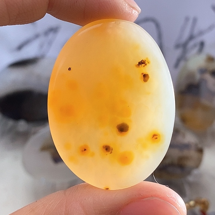 玛瑙/玉髓颈饰未镶嵌