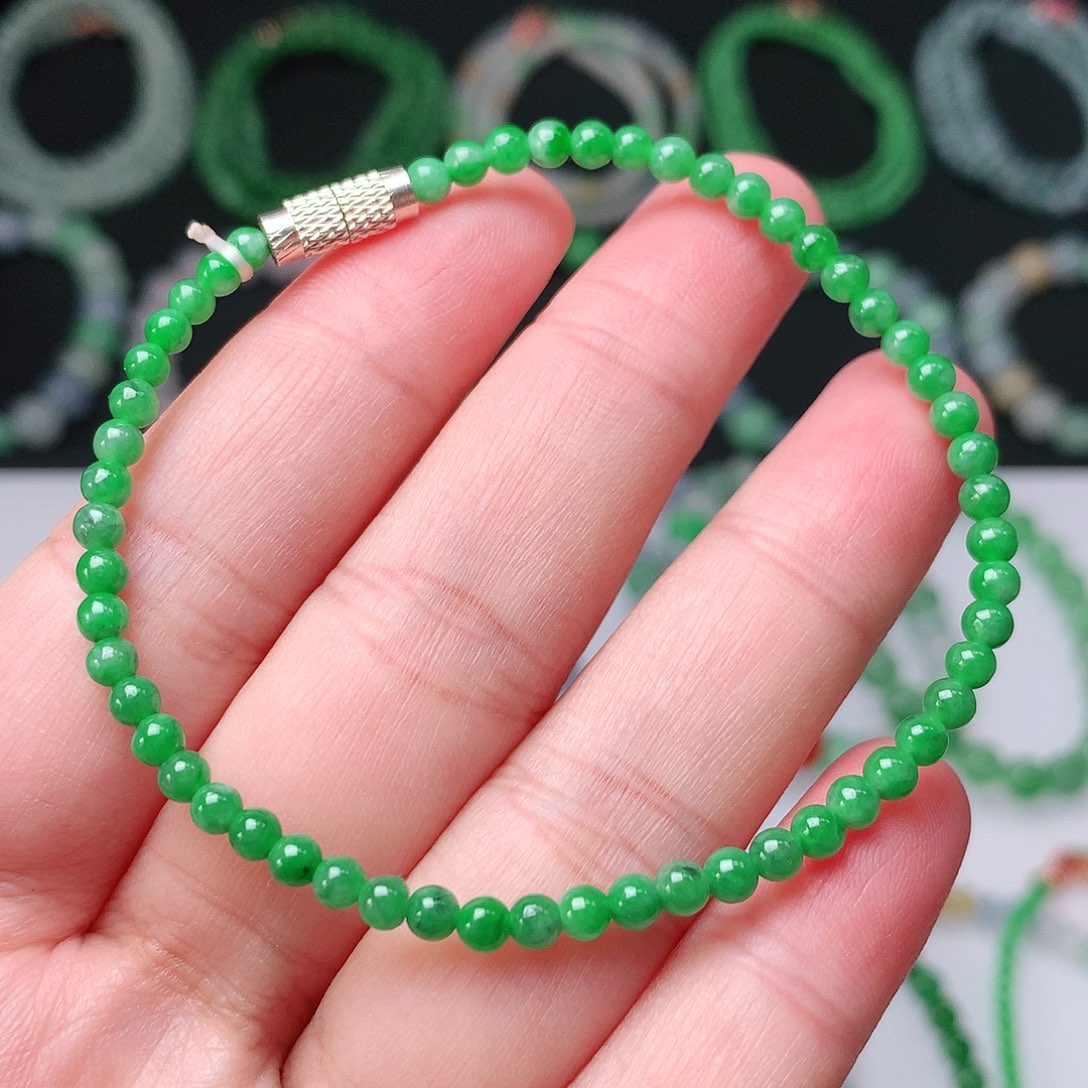 翡翠手链未镶嵌翡翠