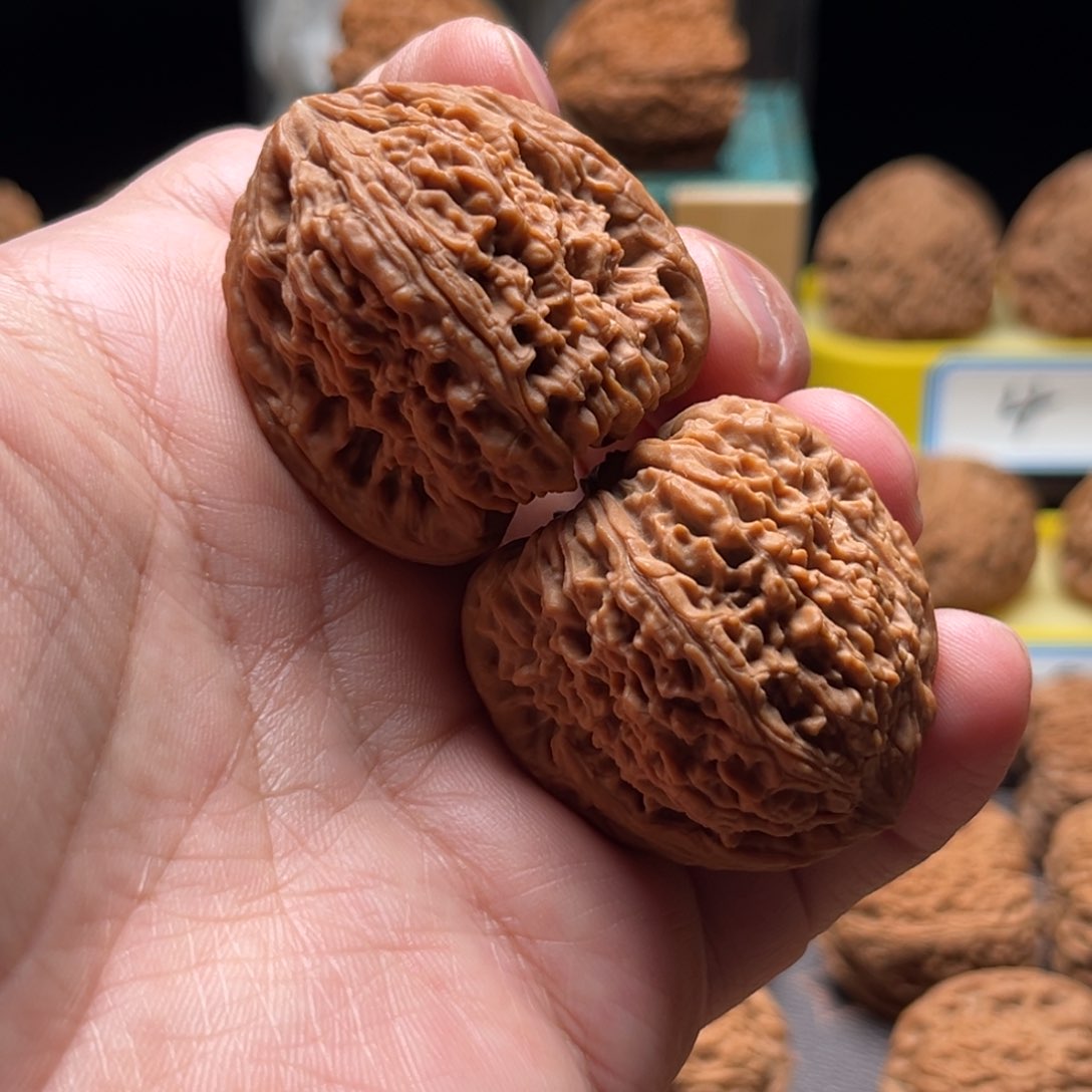 把件文玩核桃C**s逐鹿三角