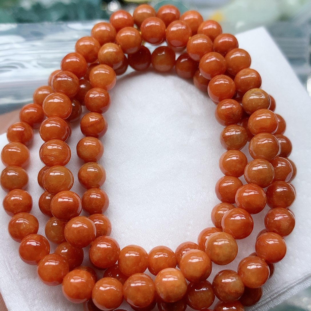 翡翠颈饰未镶嵌吊坠