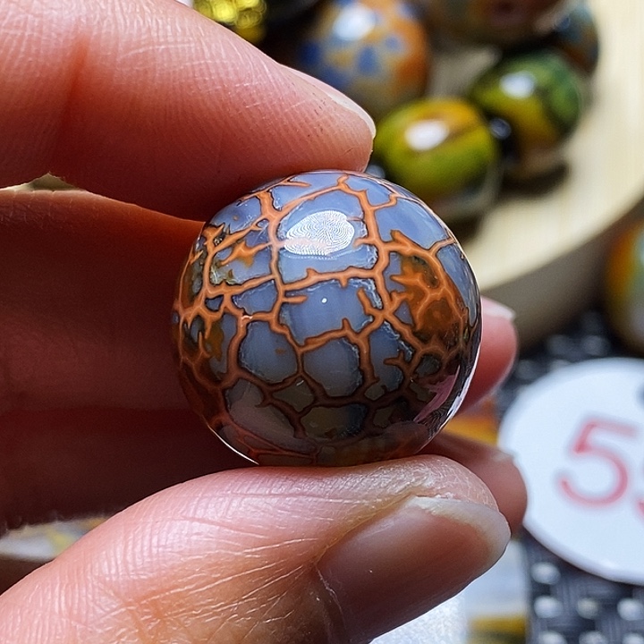 立***丰玛瑙/玉髓未镶嵌颈饰