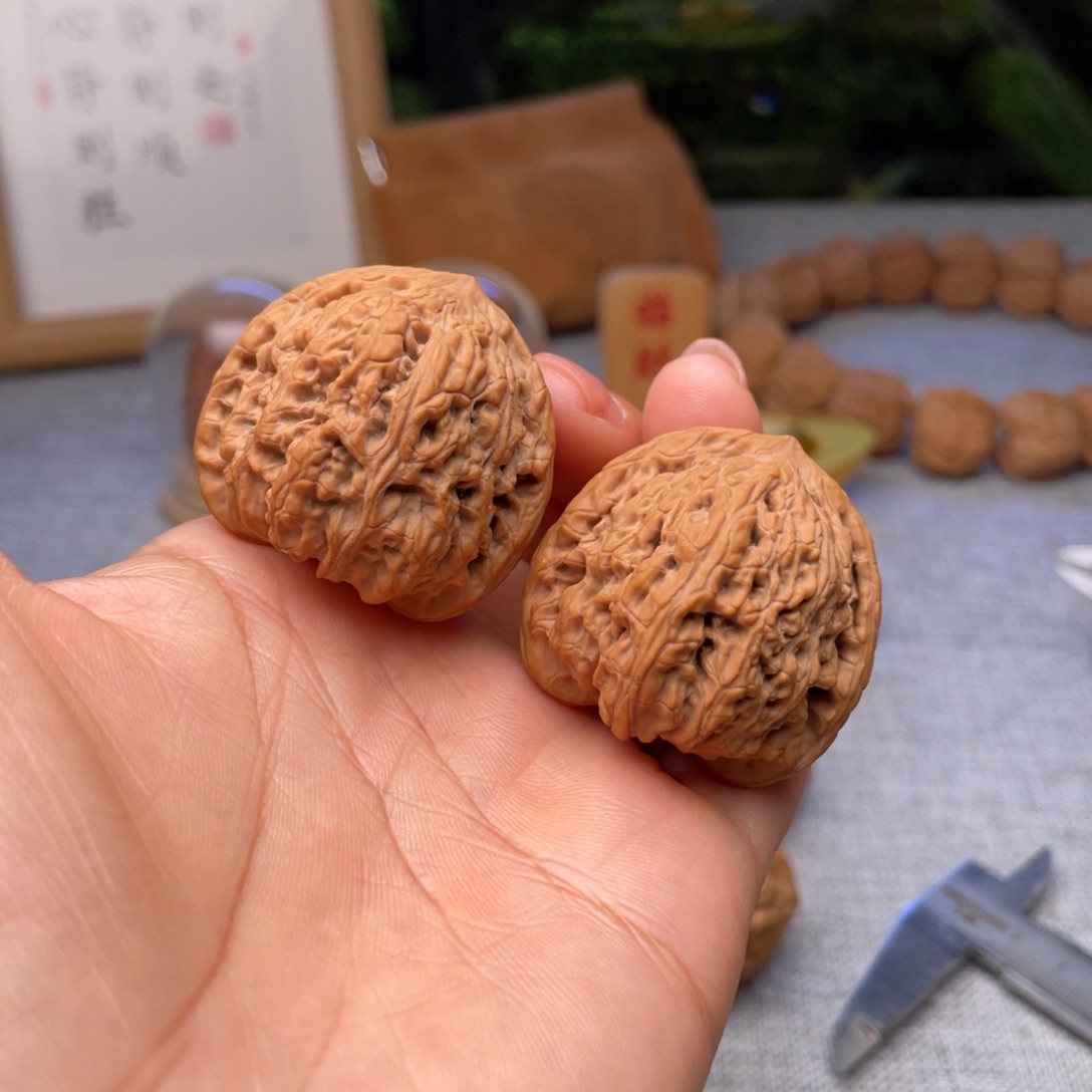 桃核把件37全品承德密纹