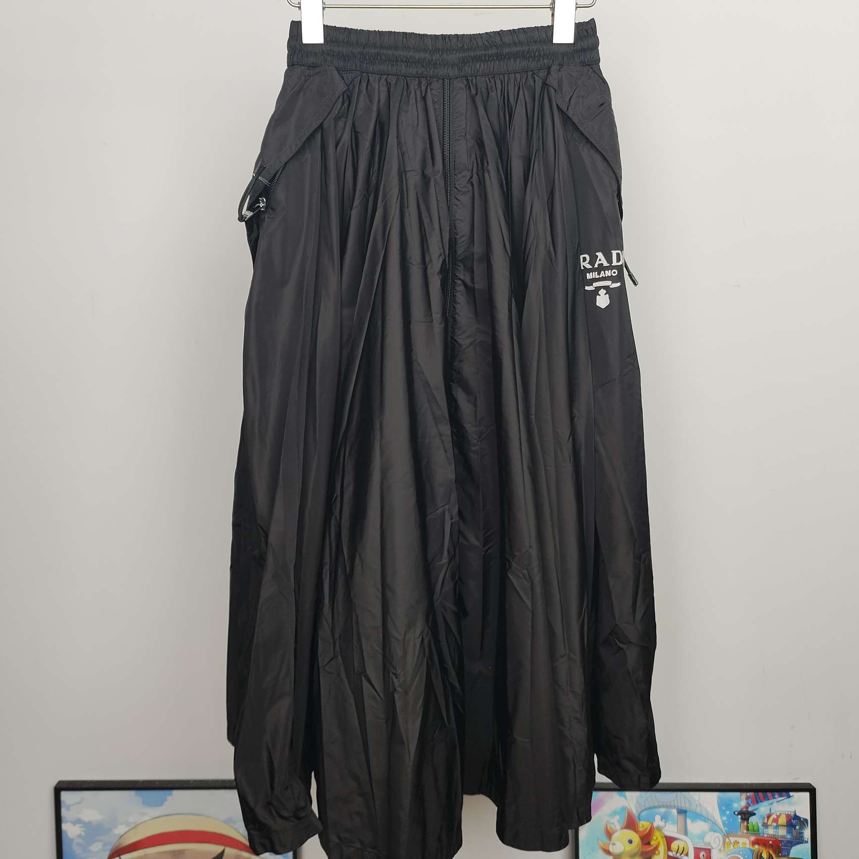 99新 Prada/普拉达 黑色机能风三角标志长裙 36S码 GM003865
