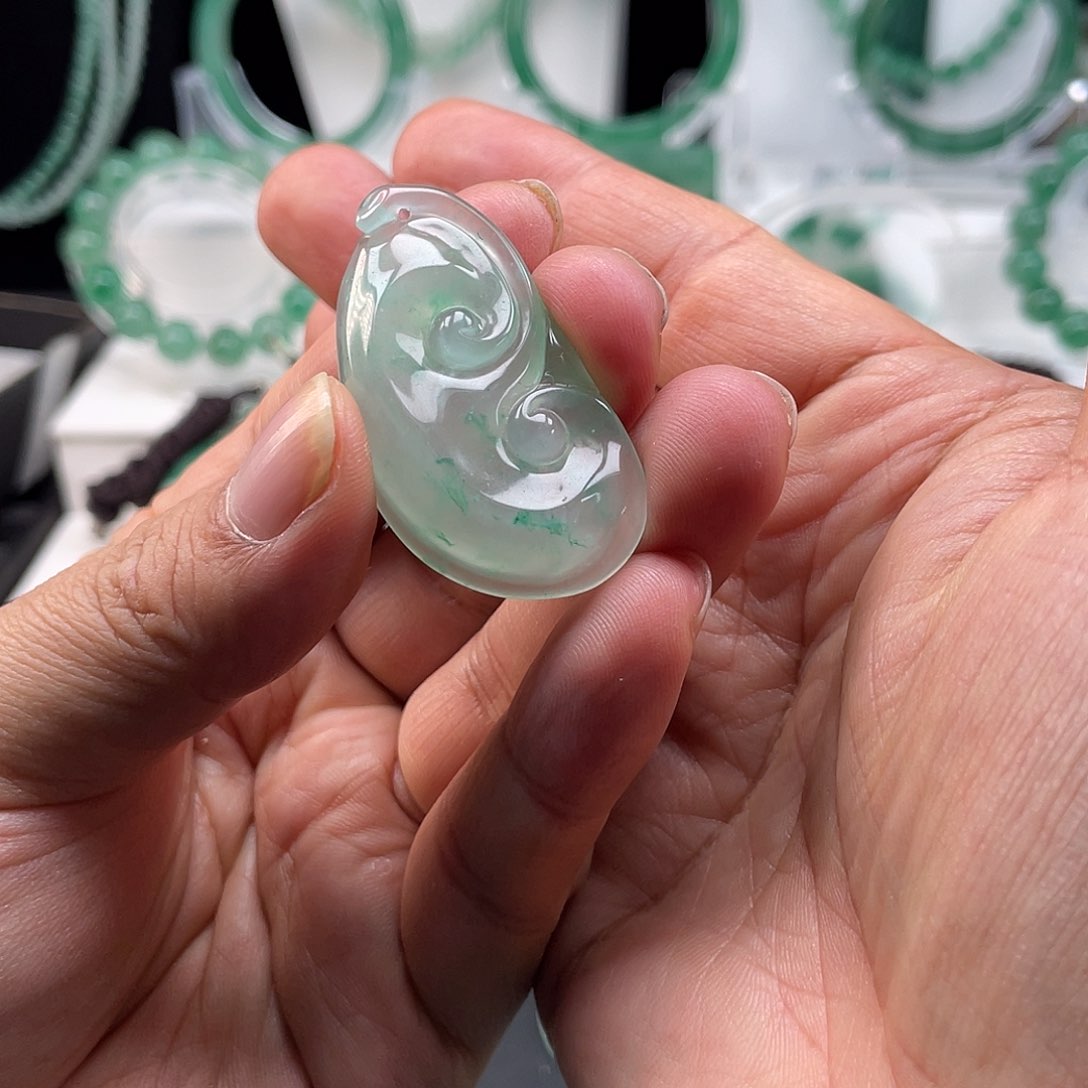 石英质玉吊坠(不含链)未镶嵌