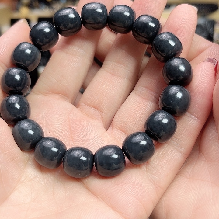 和田玉手链未镶嵌卡13老型福利款