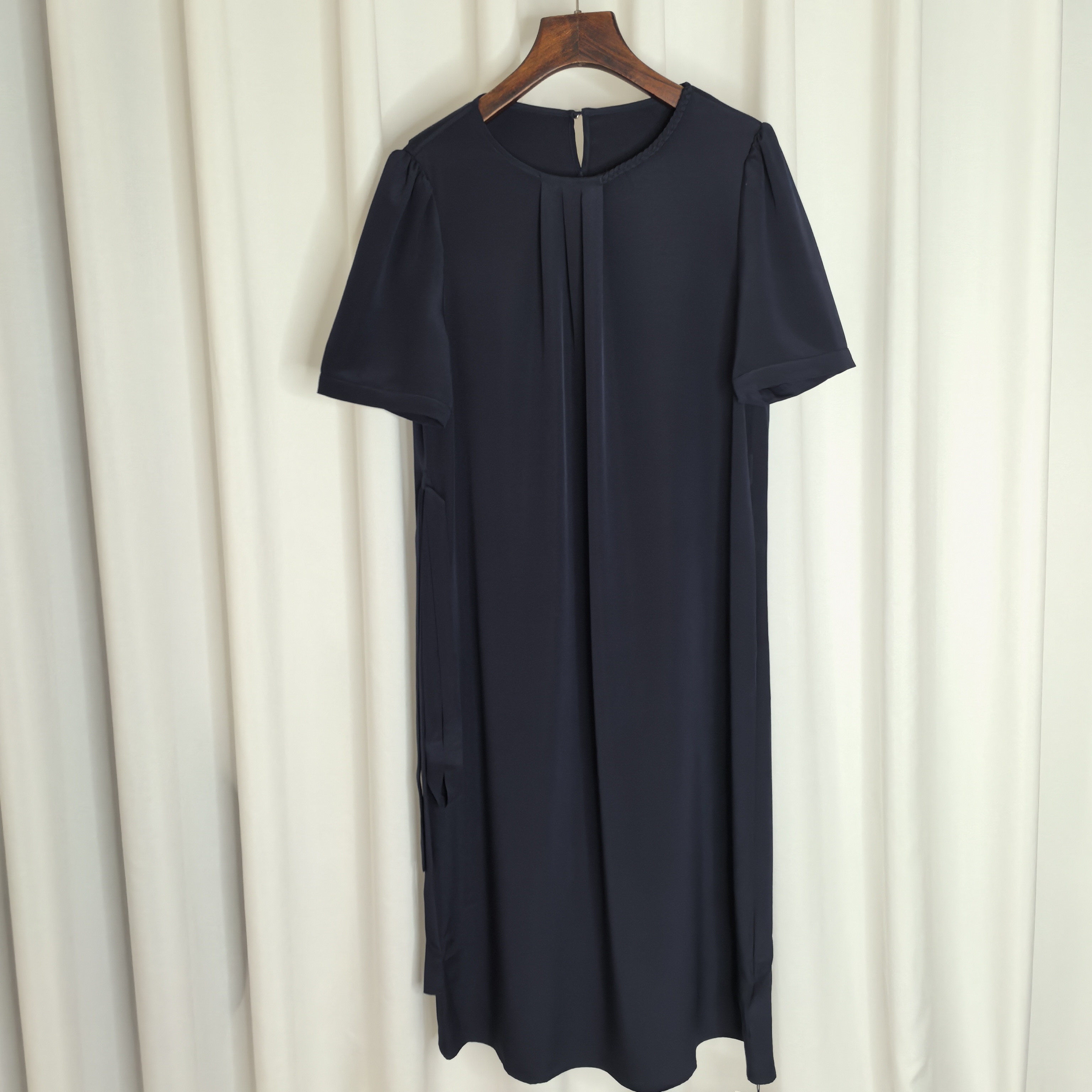 新款桑蚕丝连衣裙 L9829