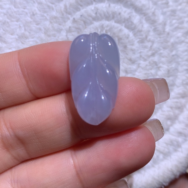 翡翠颈饰未镶嵌冰紫树叶