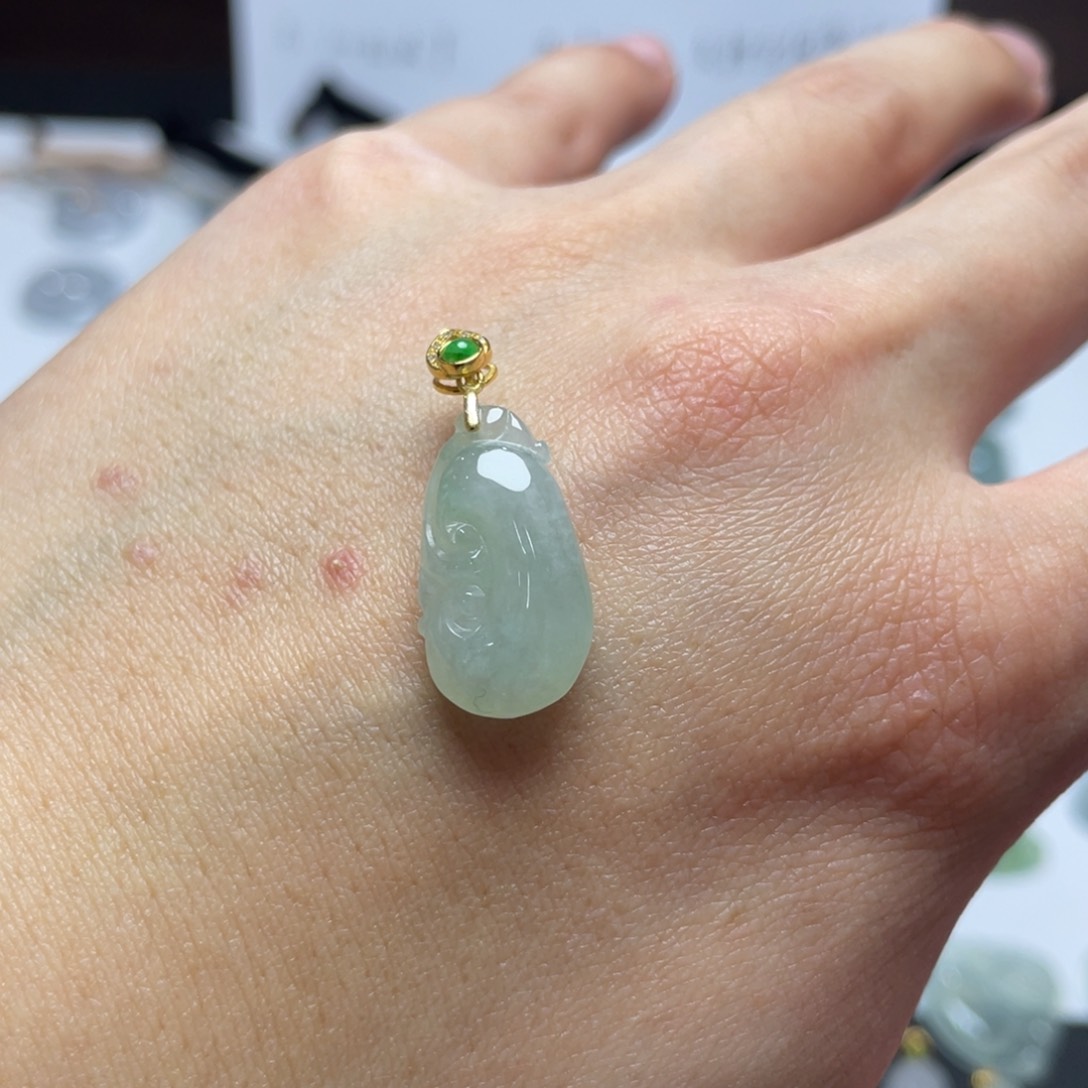 翡翠颈饰银S925镶嵌天然A货缅甸翡翠 拍一发一