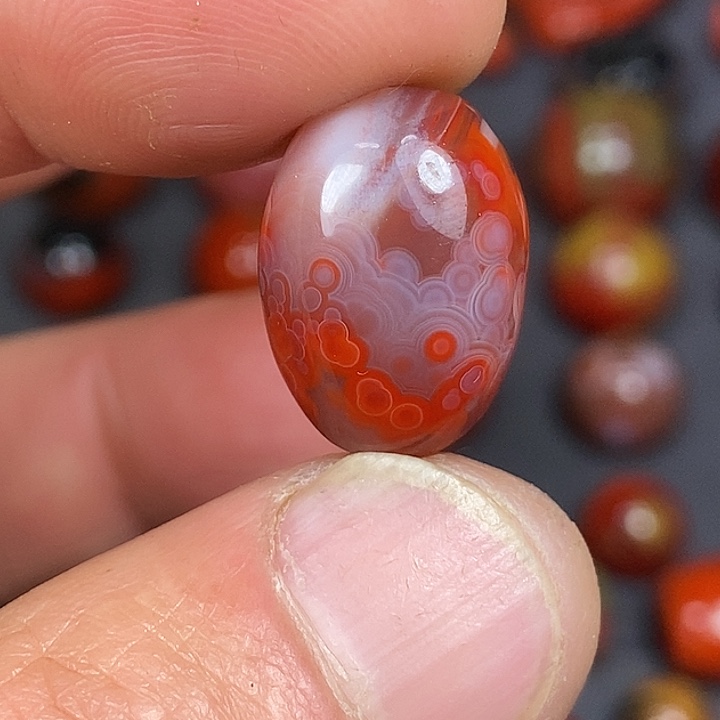 南红玛瑙未镶嵌车挂