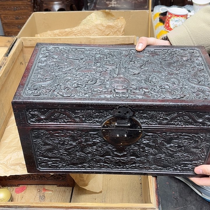 大叶紫檀（黑酸枝木类）