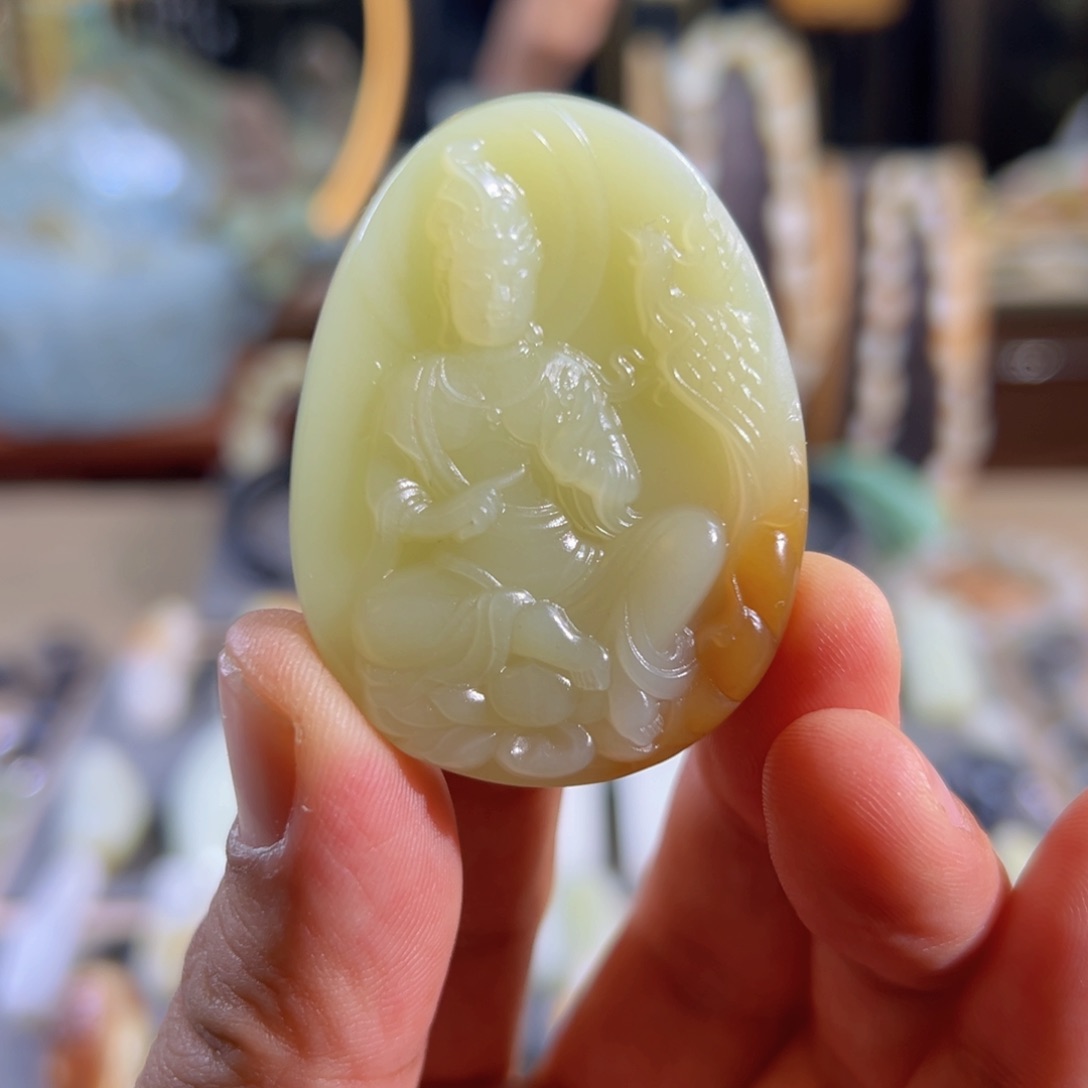 和田玉颈饰未镶嵌且未