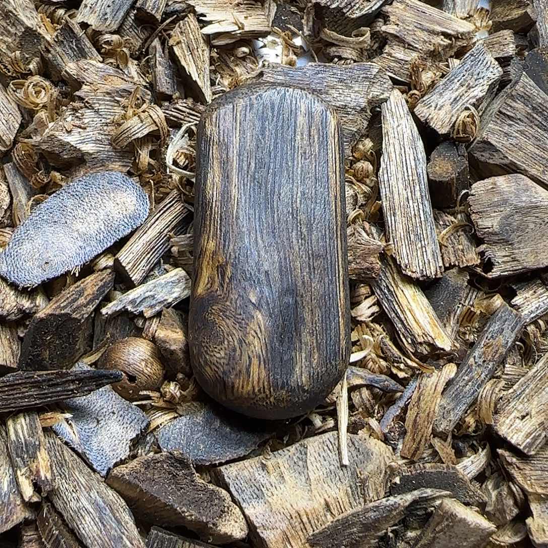 沉香碎屑沉香原汁原味