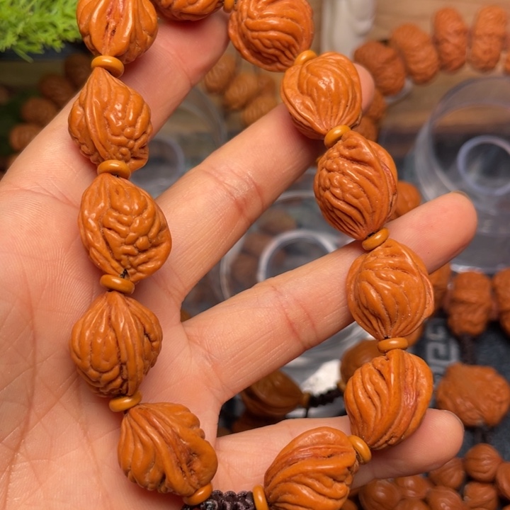 桃核手串龙纹桃核49