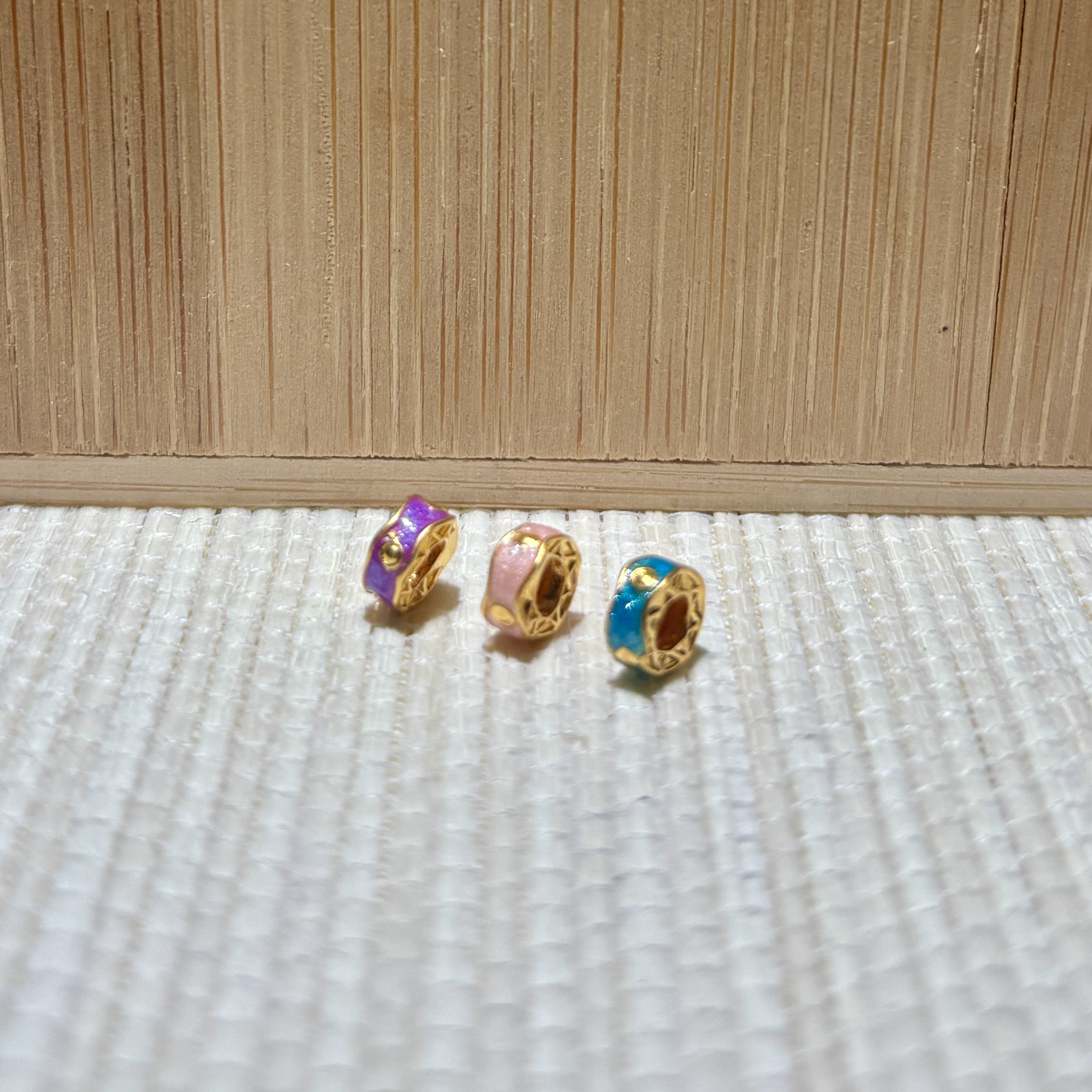 足金烤漆圆隔片    
