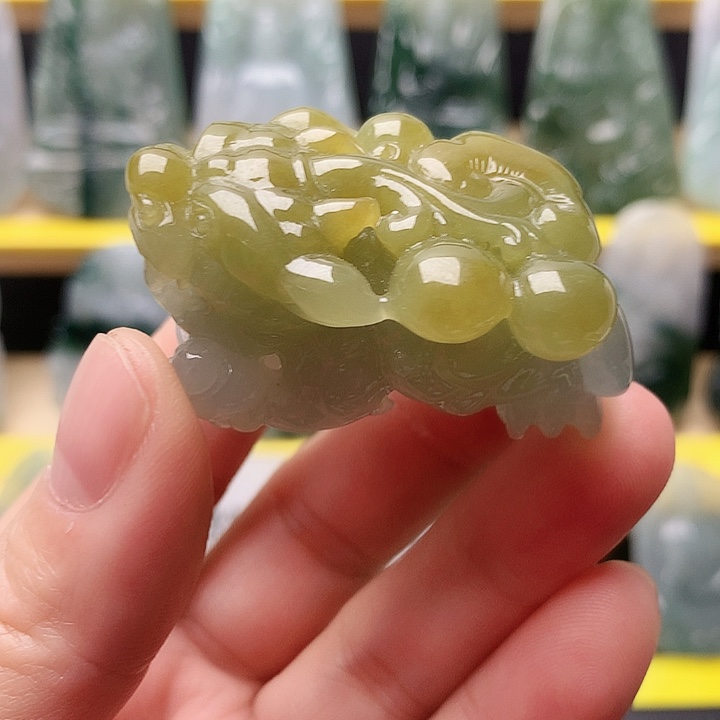 翡翠未镶嵌吊坠(不含链)貔貅