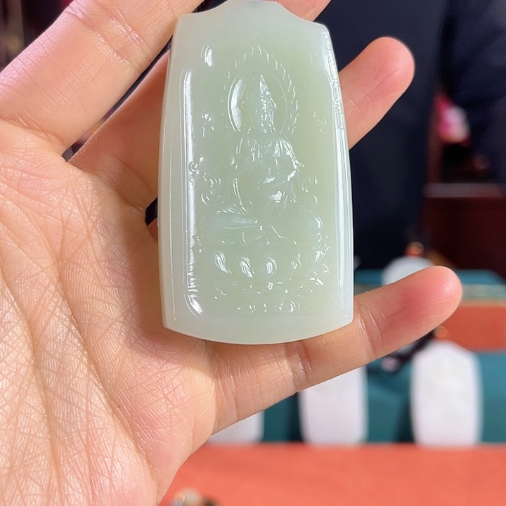 和田玉吊坠未镶嵌