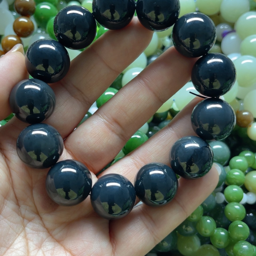 和田玉手链未镶嵌