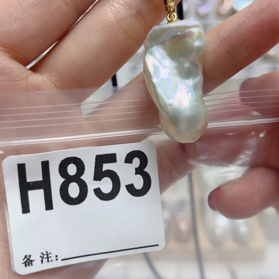 未镶嵌颈饰淡水珍珠