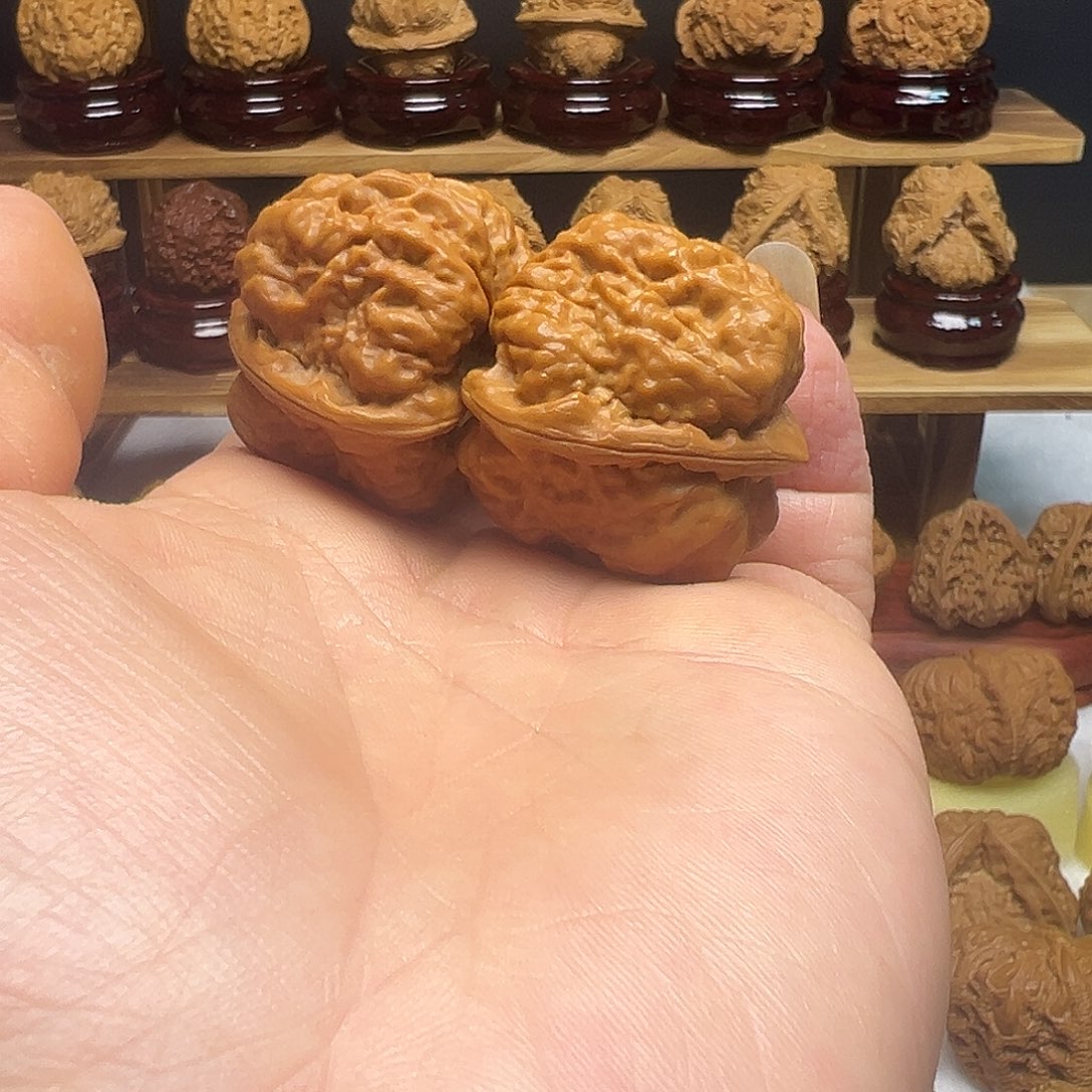 T***n核桃蛤蟆小尺寸精品