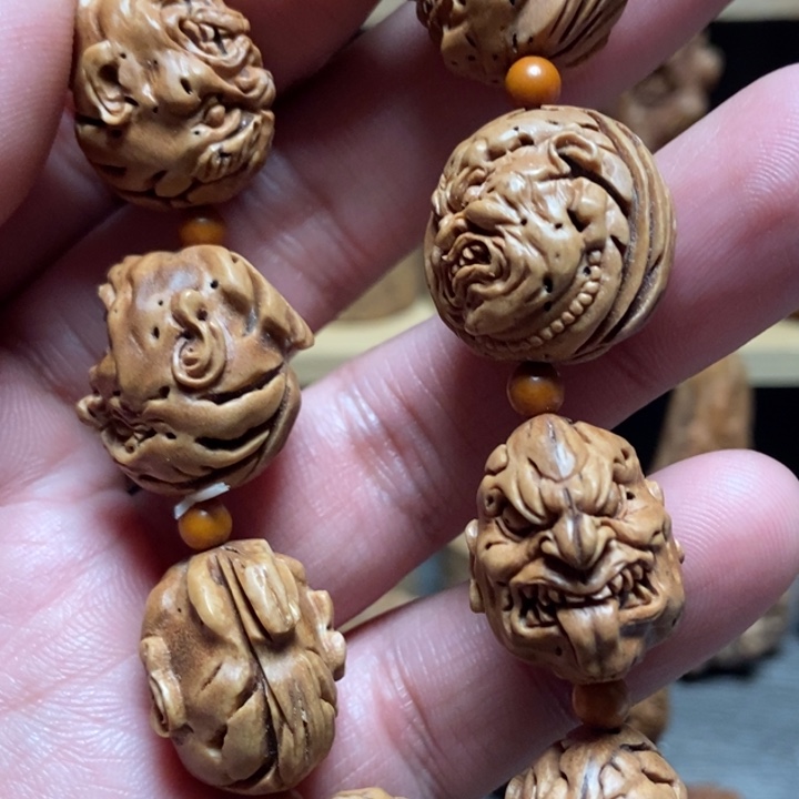 北***哥手串/手链核桃风味纯手工桃核雕刻精工恶僧