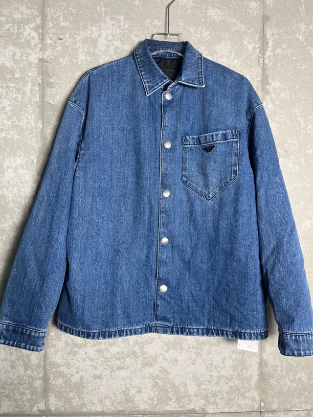 未使用 Prada/普拉达 三角标牛仔棉服/10195