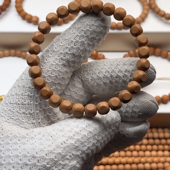 吊坠猴头核桃7m六方