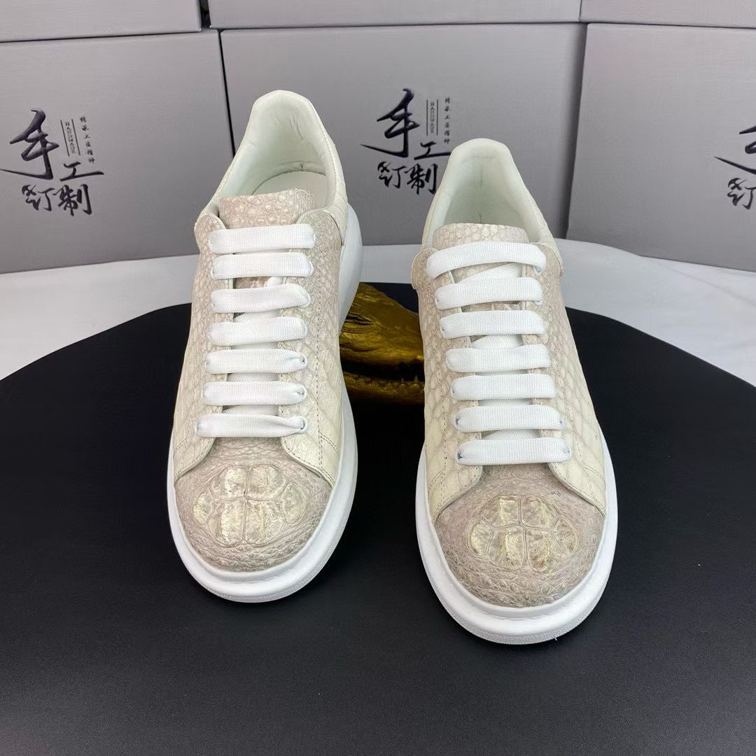 四季款上全鳄鱼骨皮情侣款日常百搭休闲板鞋